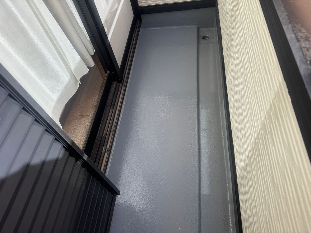 N様(鈴鹿市)_防水(施工後) 鈴鹿市の外壁塗装をリペイント匠が施工した写真