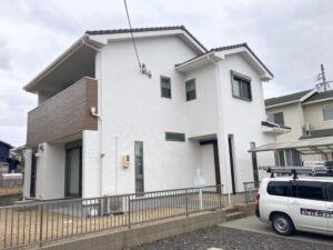 鈴鹿市の外壁塗装をリペイント匠が施工した写真