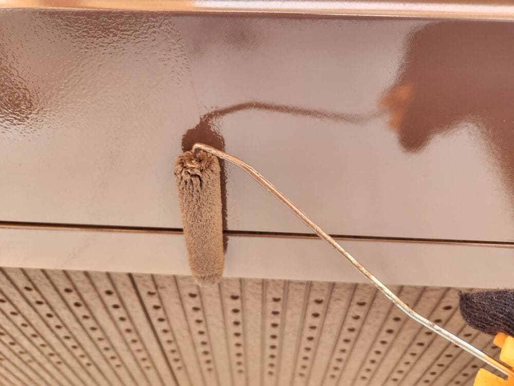 K様(亀山)破風(上塗り) 亀山市で外壁塗装をリペイント匠が施工した写真