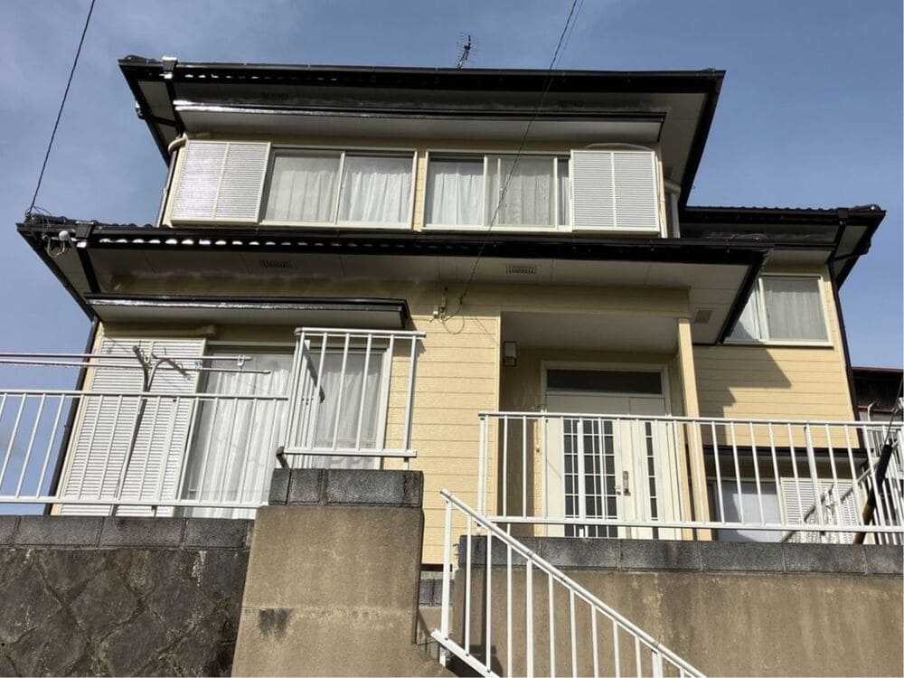 志摩市の外壁塗装、屋根塗装をリペイント匠が施工した写真