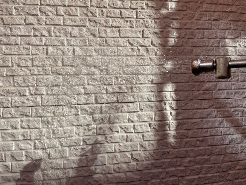 鈴鹿市の外壁塗装をリペイント匠が施工した写真