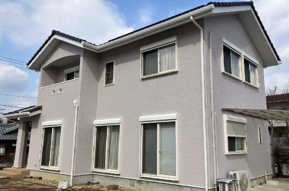 亀山市の外壁塗装、防水工事をリペイント匠が施工した写真