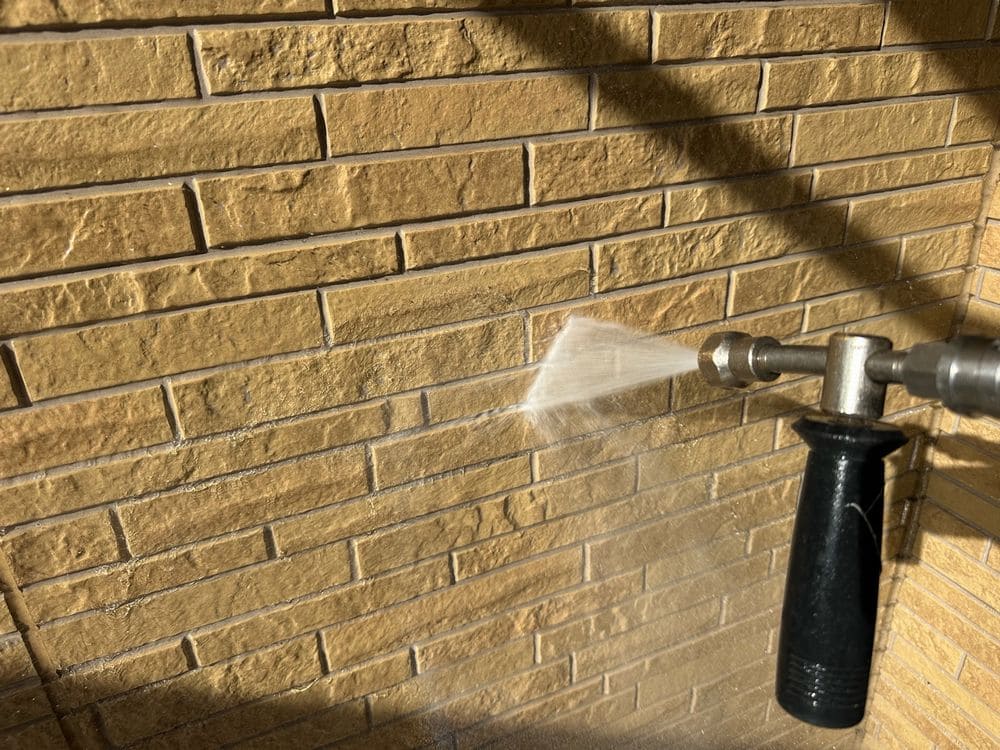 津市で外壁塗装をリペイント匠が施工した写真