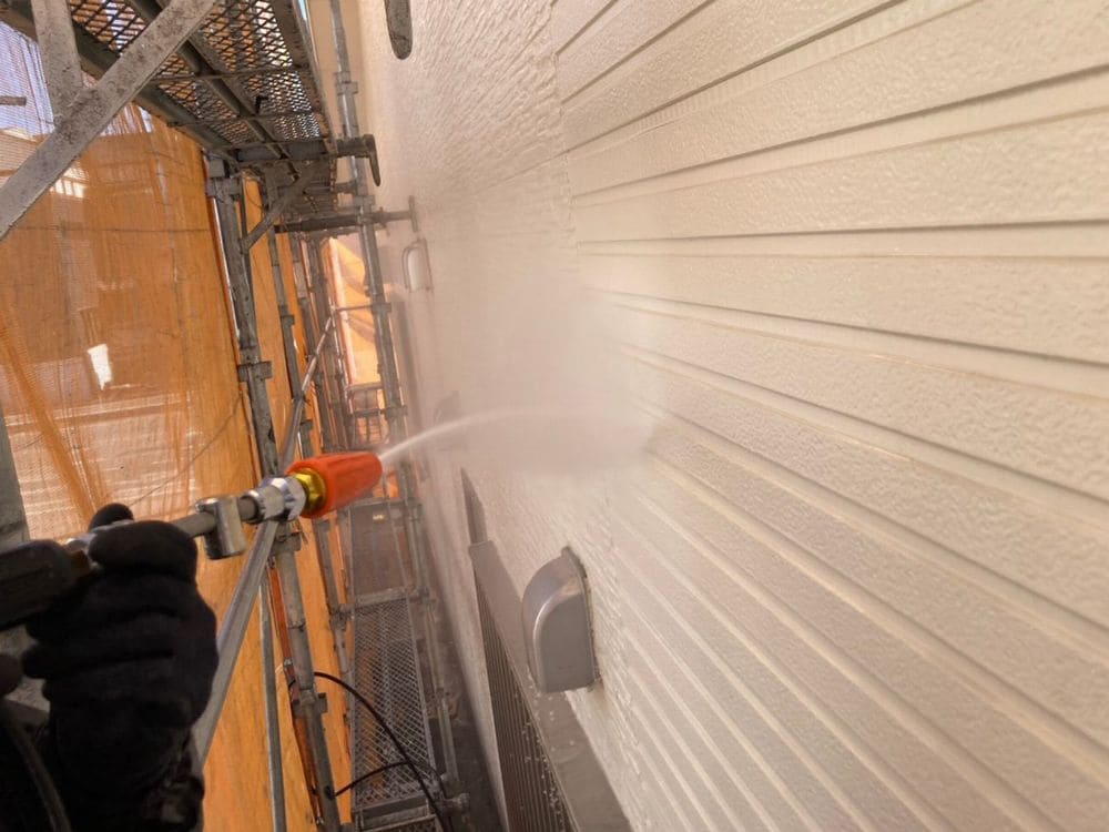 四日市市の外壁・屋根塗装をリペイント匠が施工した写真