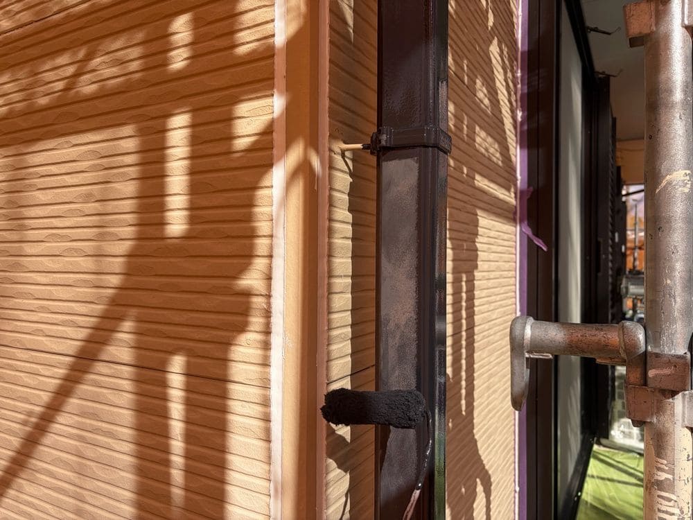 鈴鹿市の外壁塗装、防水工事をリペイント匠が施工した写真