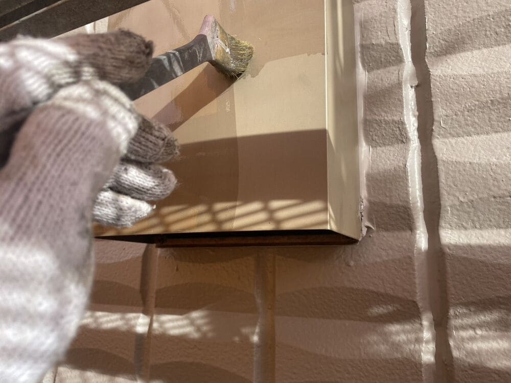 津市の外壁塗装、防水工事をリペイント匠が施工した写真