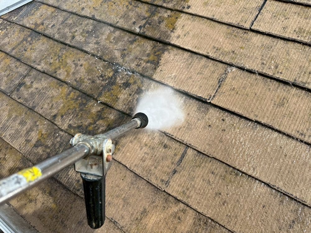 名張市の屋根工事をリペイント匠が施工した写真