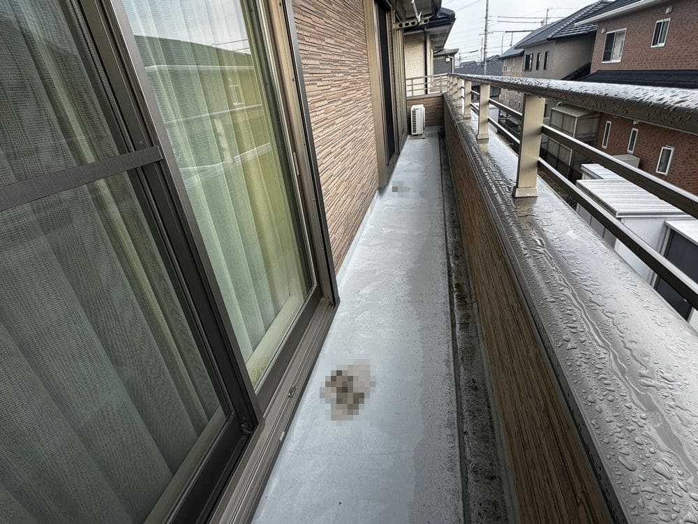 鈴鹿市の外壁塗装、防水工事をリペイント匠が施工した写真