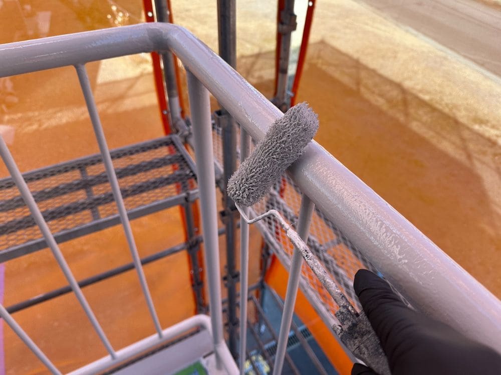 鈴鹿市_K様_付帯部2_上塗り 鈴鹿市の外壁塗装、屋根塗装、防水工事をリペイント匠が施工した写真