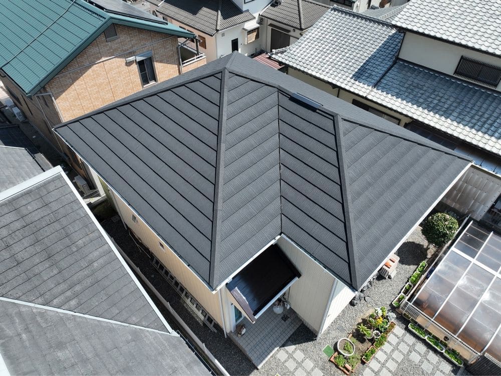 名張市の屋根工事をリペイント匠が施工した写真