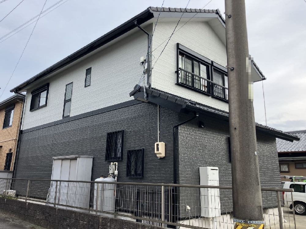 津市の外壁塗装をリペイント匠が施工した写真
