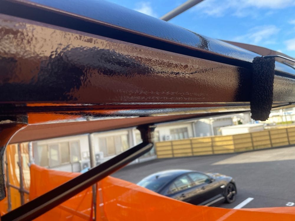 鈴鹿市_S様_樋(上塗り) 鈴鹿市の外壁塗装、防水工事をリペイント匠が施工した写真