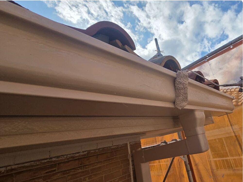 鈴鹿市で外壁塗装、防水工事をリペイント匠が施工した写真