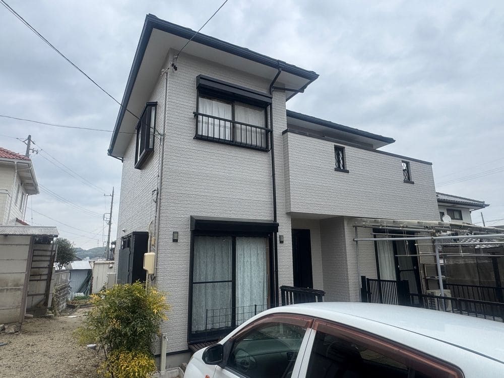 四日市市の外壁塗装をリペイント匠が施工した写真