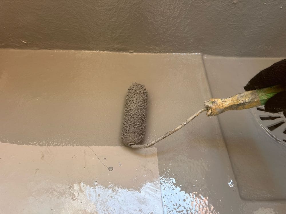 鈴鹿市の外壁塗装、屋根塗装、防水工事をリペイント匠が施工した写真