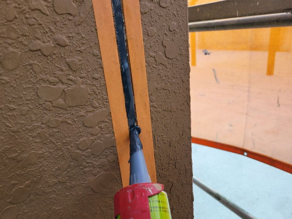 鈴鹿市の外壁・屋根塗装をリペイント匠が施工した写真