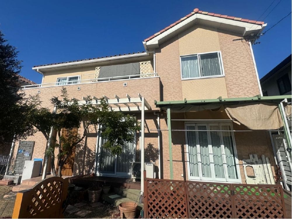 鈴鹿市で外壁塗装、防水工事をリペイント匠が施工した写真