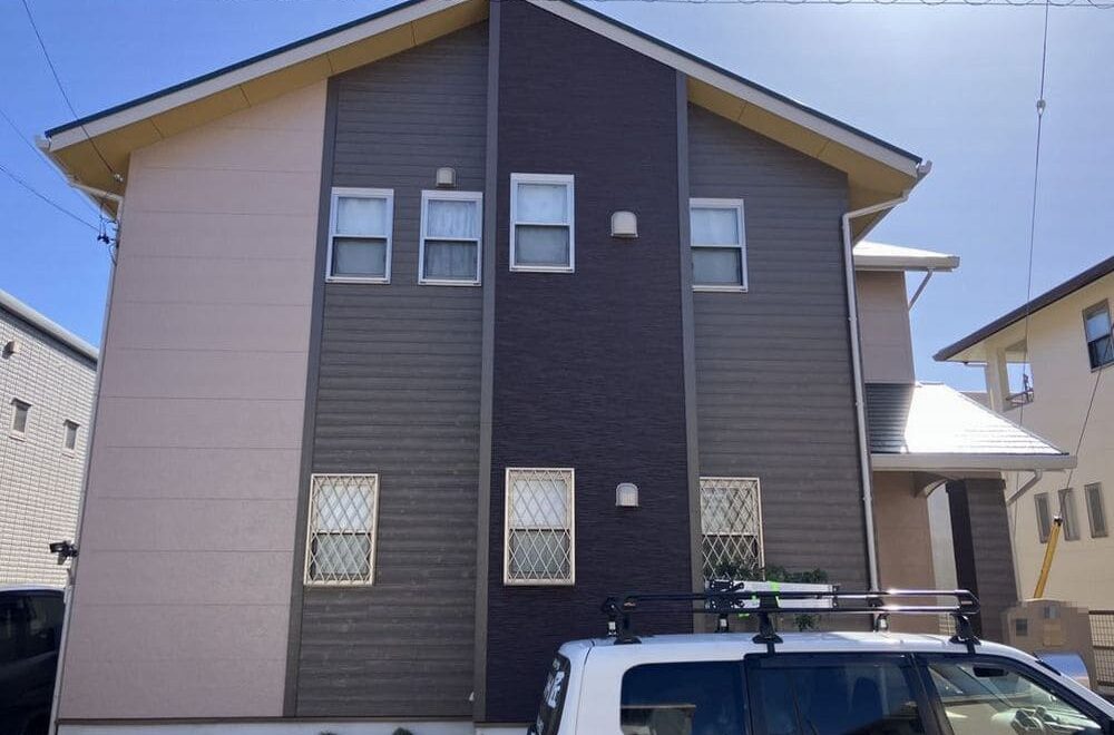 津市の外壁塗装をリペイント匠が施工した写真