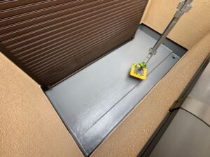 桑名市の外壁塗装、屋根塗装、防水工事をリペイント匠が施工した写真