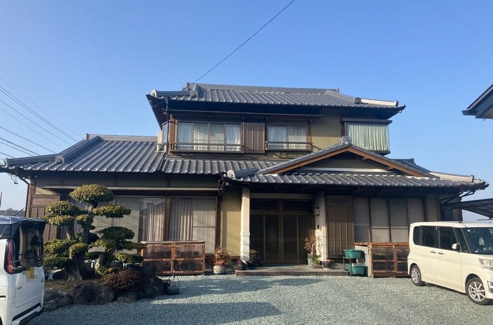 松阪市で外壁塗装と防水工事をリペイント匠が施工した写真