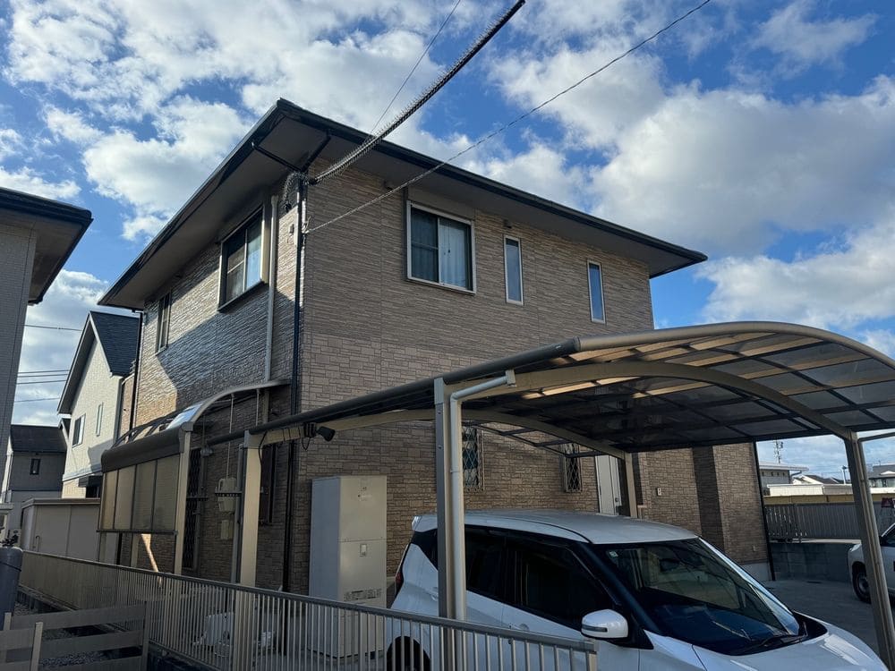 鈴鹿市_S様_施工後_外壁全体 (3) 鈴鹿市の外壁塗装、防水工事をリペイント匠が施工した写真