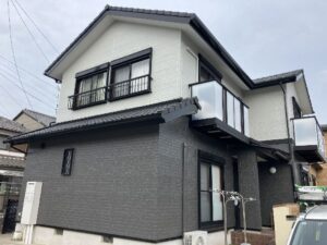 津市の外壁塗装をリペイント匠が施工した写真