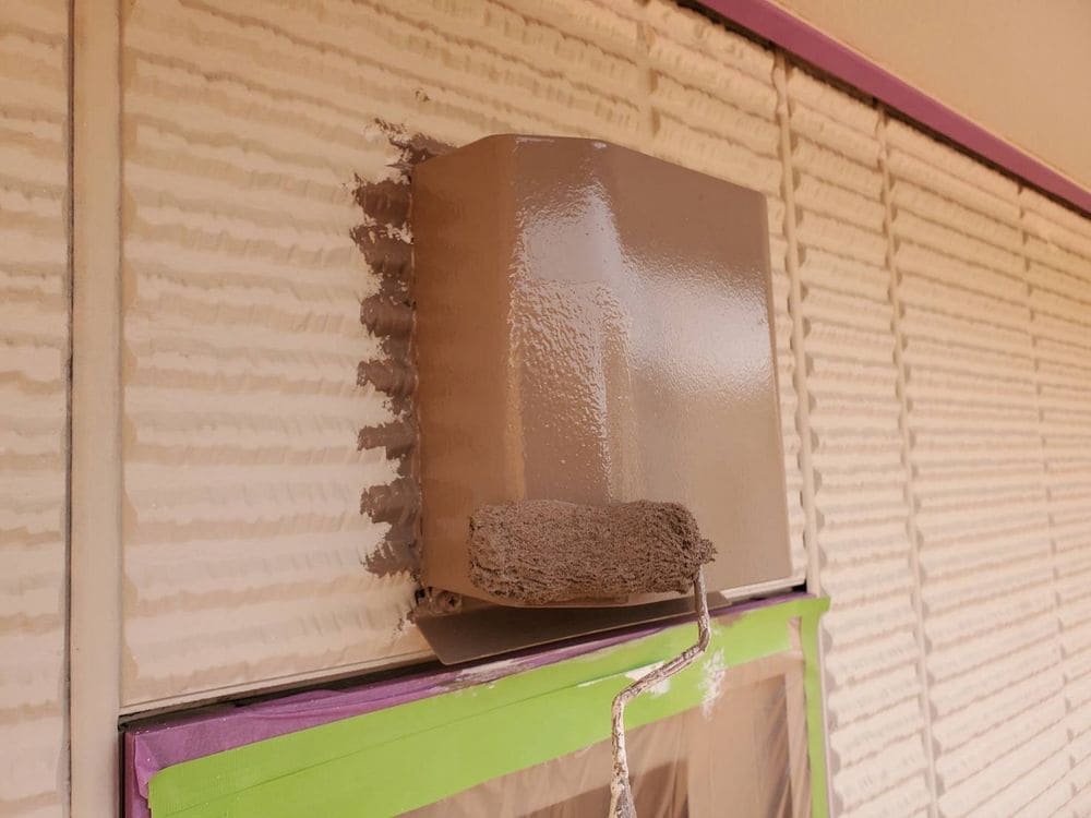 四日市市の外壁・屋根塗装をリペイント匠が施工した写真