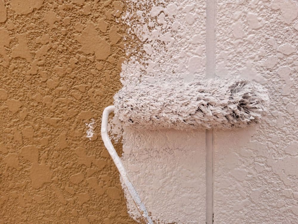 鈴鹿市の外壁・屋根塗装をリペイント匠が施工した写真