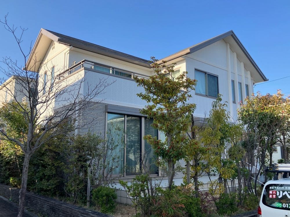 四日市市の外壁・屋根塗装をリペイント匠が施工した写真