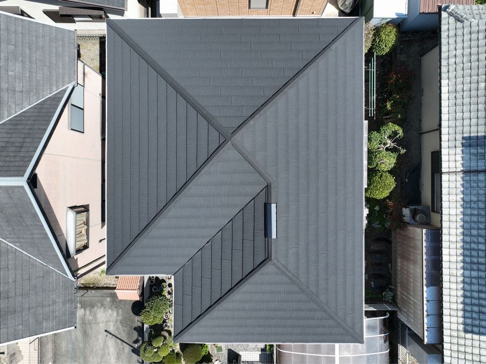 名張市の屋根工事をリペイント匠が施工した写真