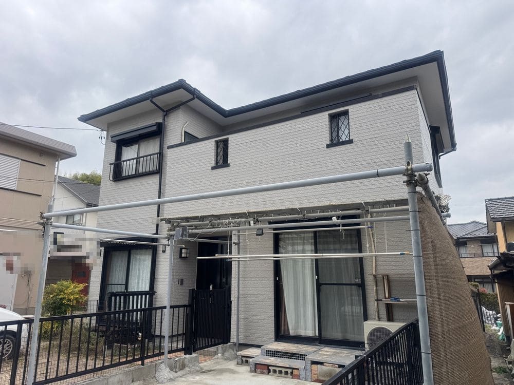 四日市市の外壁塗装をリペイント匠が施工した写真