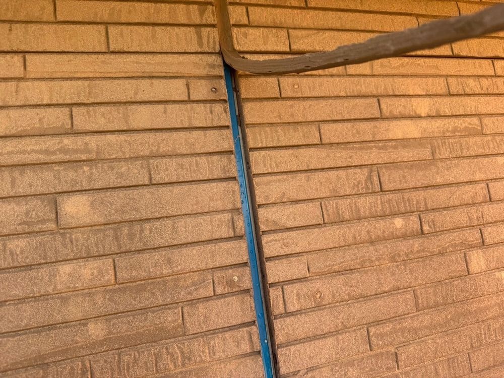 松阪市で外壁塗装をリペイント匠が施工した写真