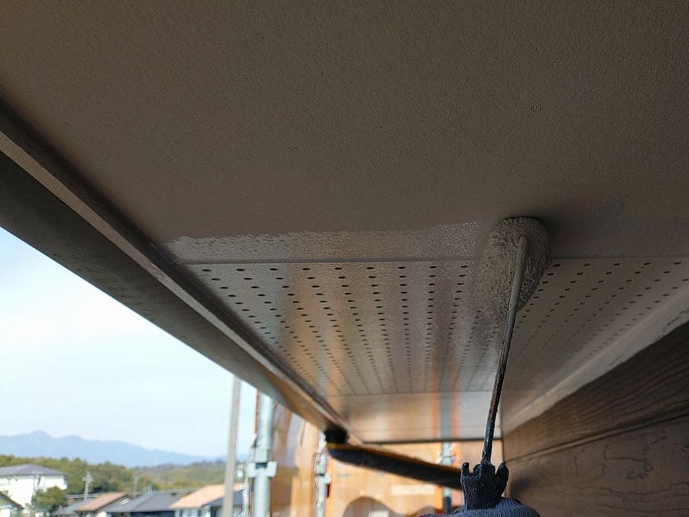 四日市市の外壁塗装をリペイント匠が施工した写真