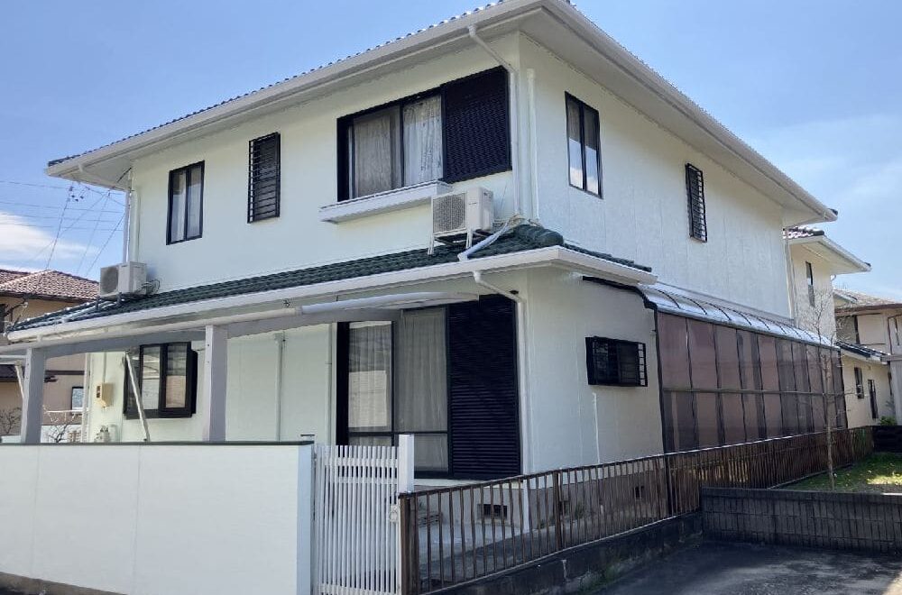 津市の外壁塗装、屋根塗装をリペイント匠が施工した写真