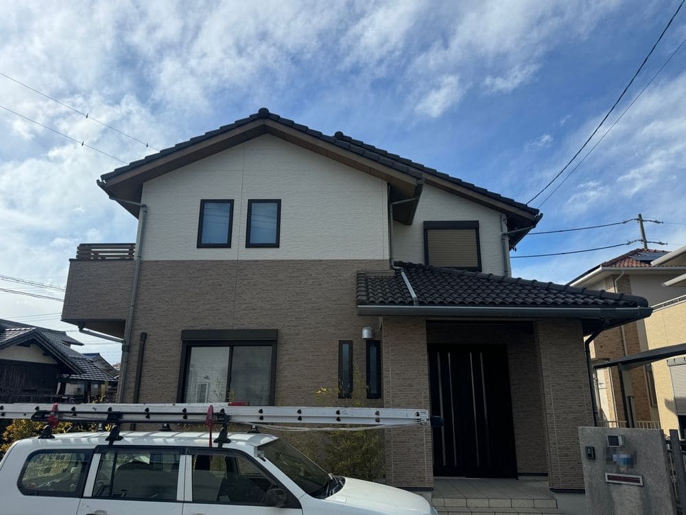 鈴鹿市の外壁塗装をリペイント匠が施工した写真