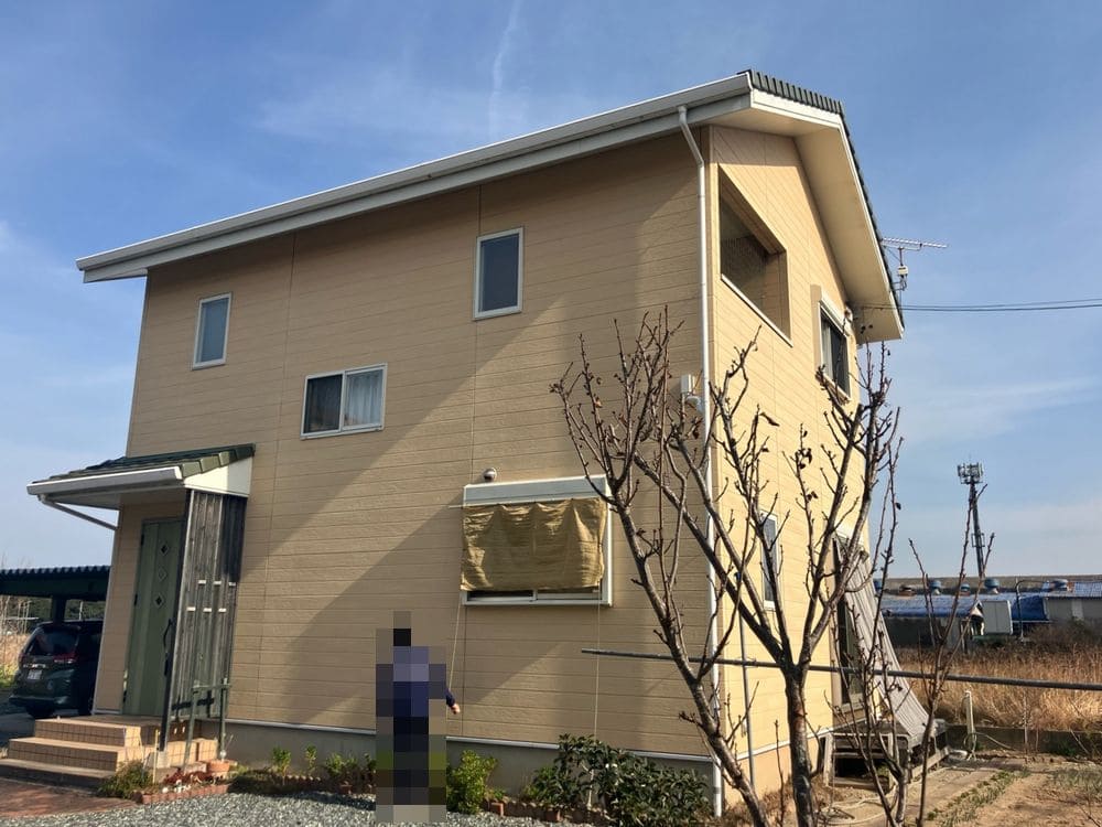 伊勢市の外壁塗装、防水工事をリペイント匠が施工した写真