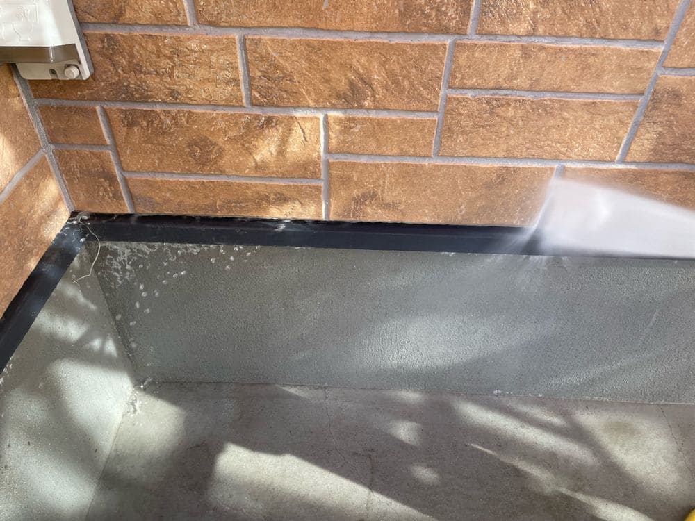 四日市市の外壁塗装をリペイント匠が施工した写真