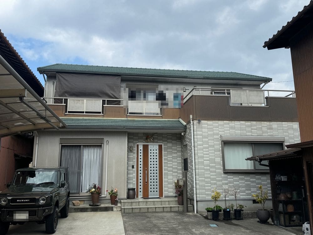 鈴鹿市で外壁塗装と防水工事をリペイント匠が施工した写真