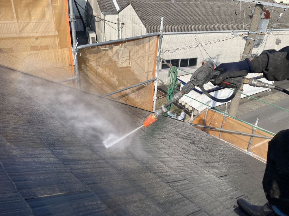 桑名市の外壁・屋根塗装をリペイント匠が施工した写真