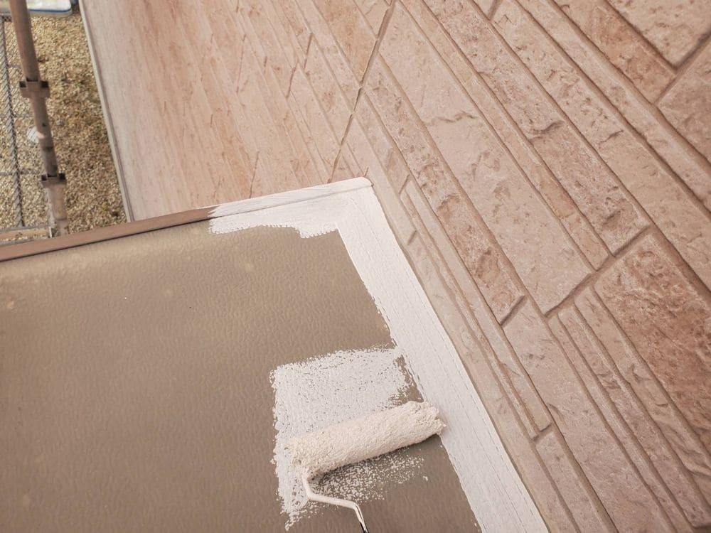 四日市市の外壁塗装をリペイント匠が施工した写真