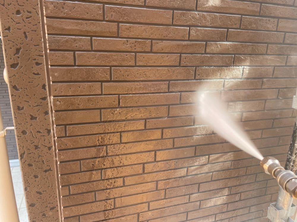 四日市市の外壁・屋根塗装をリペイント匠が施工した写真