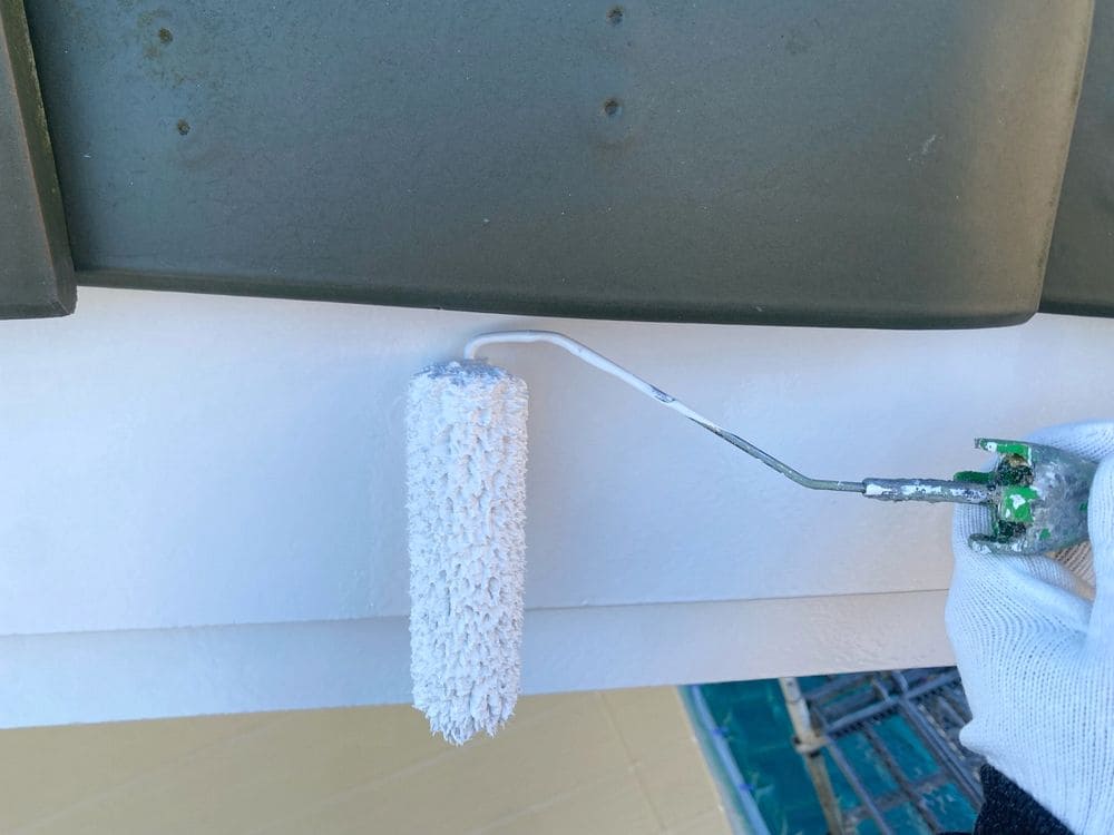 K様(伊勢市)破風‗2回目 伊勢市で外壁塗装と防水工事をリペイント匠が施工した写真