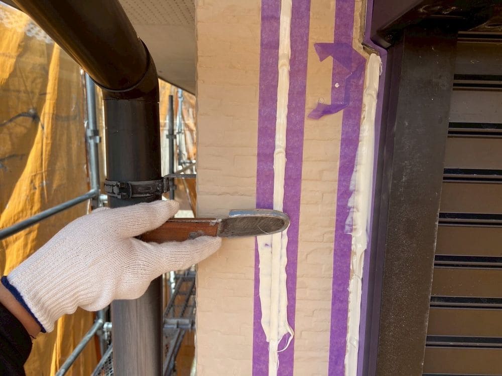 四日市市の外壁塗装をリペイント匠が施工した写真