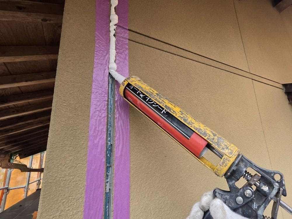 四日市市の外壁塗装をリペイント匠が施工した写真