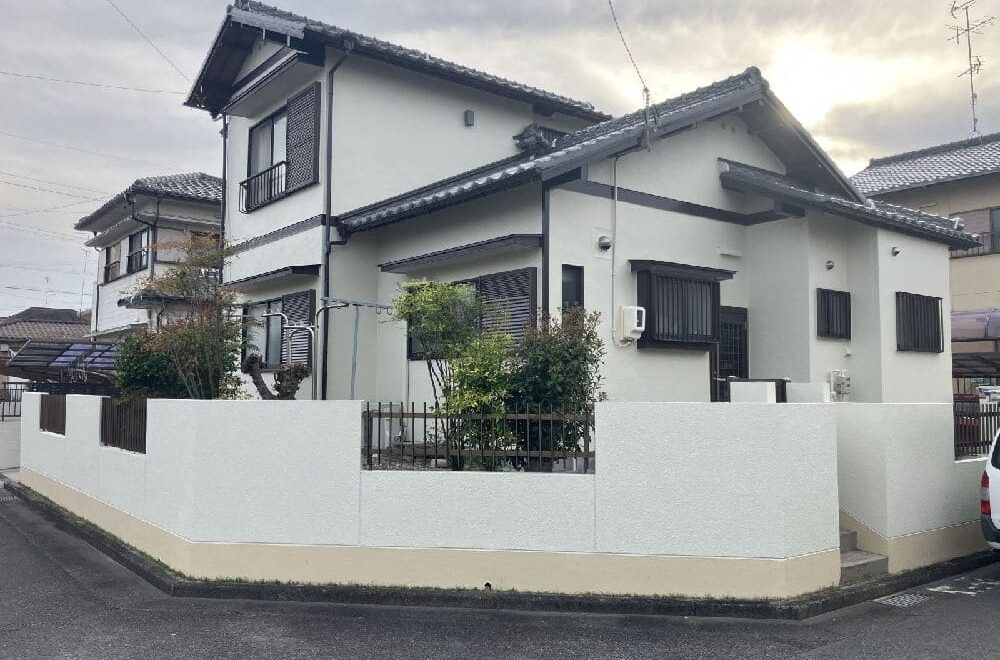 津市の外壁塗装をリペイント匠が施工した写真