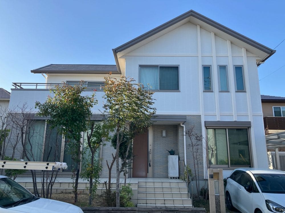 四日市市_I様_外壁全体①(施工後) 四日市市の外壁・屋根塗装をリペイント匠が施工した写真