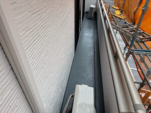 津市で外壁塗装、屋根塗装、防水工事をリペイント匠が施工した写真