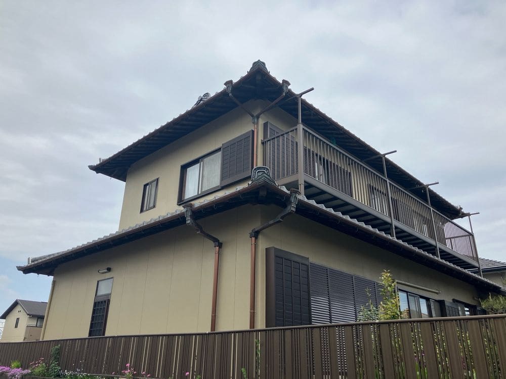 四日市市の外壁塗装をリペイント匠が施工した写真