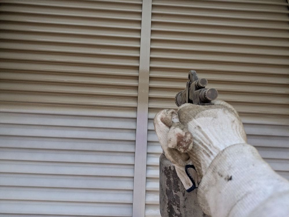 松阪市で外壁・屋根塗装をリペイント匠が施工した写真