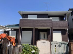 松阪市で外壁・屋根塗装と防水工事をリペイント匠が施工した写真